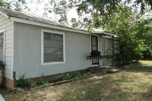 1308 Ford St, Llano, TX 78643 - Photo 2