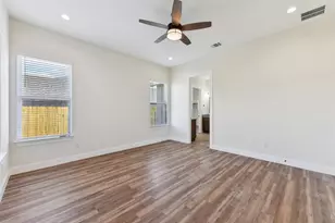 104 Callie St, Smithville, TX 78957 - Photo 14