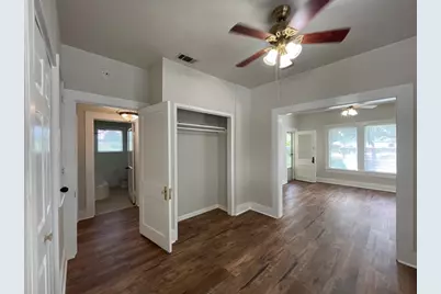 606 Mesquite Street, Bastrop, TX 78602 - Photo 8