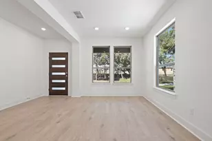 188 Tenny Ln, Kyle, TX 78640 - Photo 6