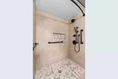 610 Lancelot Way, Austin, TX 78746 - Photo 22