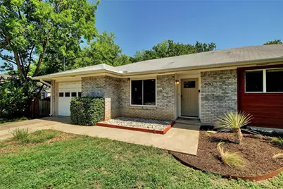 900 Aurora Circle, Austin, TX 78757 - Photo 4