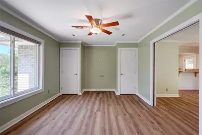900 Aurora Circle, Austin, TX 78757 - Photo 12