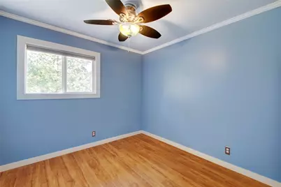 900 Aurora Circle, Austin, TX 78757 - Photo 18