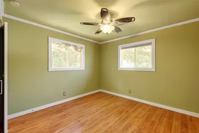 900 Aurora Circle, Austin, TX 78757 - Photo 16