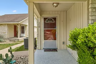 1919 American Dr, Lago Vista, TX 78645 - Photo 4