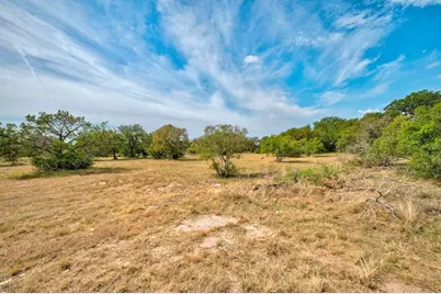 107 Cap Rock, Horseshoe Bay, TX 78657 - Photo 2