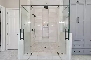 2020 University Club Dr, Austin, TX 78732 - Photo 24