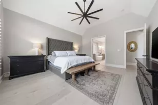 2020 University Club Dr, Austin, TX 78732 - Photo 22