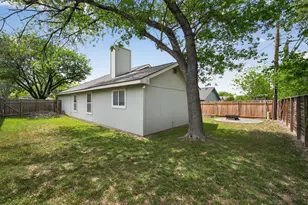 2306 Blalock Dr, Austin, TX 78758 - Photo 4