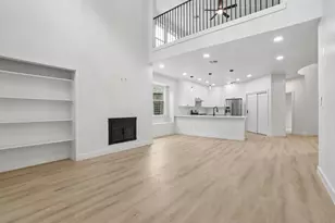 12717 Lee Park Ln, Austin, TX 78732 - Photo 8