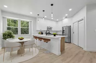 12717 Lee Park Ln, Austin, TX 78732 - Photo 10