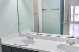 807 W 25th St, Austin, TX 78705 - Photo 10