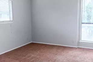 807 W 25th St, Austin, TX 78705 - Photo 12