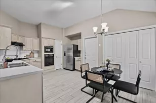 9120 Fainwood Ln, Austin, TX 78749 - Photo 10