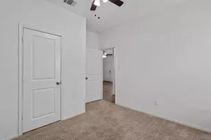 791 Circle Wy, Jarrell, TX 76537 - Photo 30