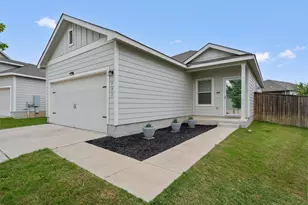791 Circle Wy, Jarrell, TX 76537 - Photo 1