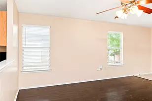 1420 Poppy Seed Ln, Austin, TX 78741 - Photo 2