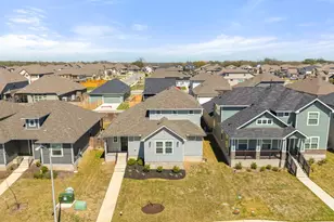 368 Banff Dr, Kyle, TX 78640 - Photo 2