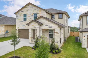 233 El Capitan Loop, Dripping Springs, TX 78620 - Photo 2