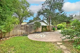11218 Stormy Ridge Rd, Austin, TX 78739 - Photo 32