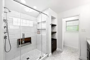 11218 Stormy Ridge Rd, Austin, TX 78739 - Photo 22