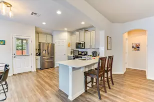132 Walkup Ln, Leander, TX 78641 - Photo 6