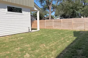 6107 Richardson Ln, Austin, TX 78741 - Photo 22