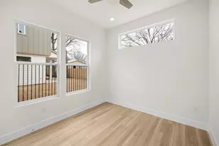 6107 Richardson Ln, Austin, TX 78741 - Photo 16