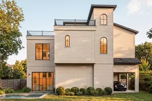 1174 Oak Grove Ave, Austin, TX 78702 - Photo 2
