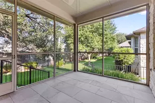 304 Brazos Dr, Georgetown, TX 78628 - Photo 28