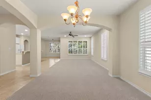 304 Brazos Dr, Georgetown, TX 78628 - Photo 10