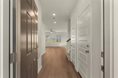 25517 Flora Bella Lane, Elgin, TX 78621 - Photo 4