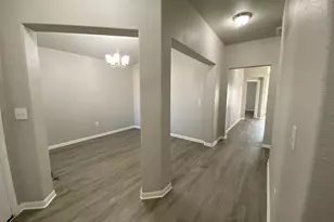 228 Avalanche Ave, Georgetown, TX 78626 - Photo 2