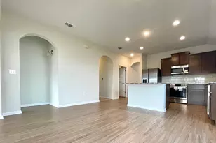 9712 Grapevine Leaf Dr, Manor, TX 78653 - Photo 4