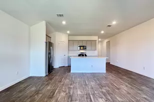 152 Gablynn Cv, Kyle, TX 78640 - Photo 14