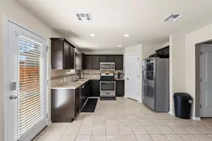 135 Wainscot Oak Wy, San Marcos, TX 78666 - Photo 14