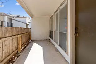 6910 Hart Ln, Austin, TX 78731 - Photo 12