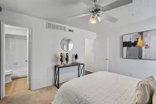 6910 Hart Ln, Austin, TX 78731 - Photo 8