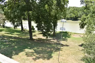 315 Riverwood Dr, Bastrop, TX 78602 - Photo 8