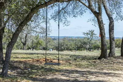 1800 Diamond Ridge Drive, Lampasas, TX 76550 - Photo 30