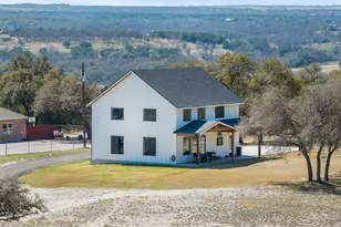 1800 Diamond Ridge Dr, Lampasas, TX 76550 - Photo 1