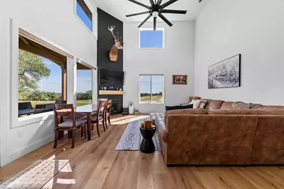 1800 Diamond Ridge Drive, Lampasas, TX 76550 - Photo 2