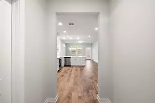 2310 Castillo Dr, Round Rock, TX 78664 - Photo 4