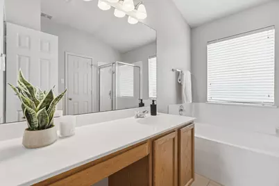 560 Woodsorrel Way, Round Rock, TX 78665 - Photo 16
