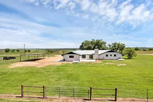 2719 Post Oak Rd, Webberville, TX 78653 - Photo 20