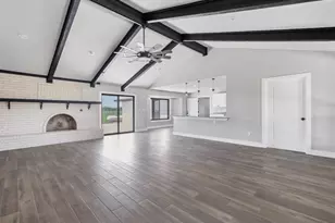 2719 Post Oak Rd, Webberville, TX 78653 - Photo 6