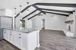 2719 Post Oak Rd, Webberville, TX 78653 - Photo 8