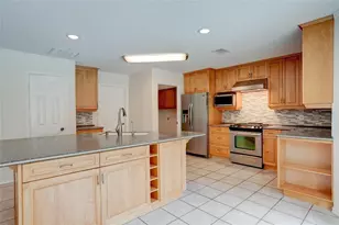 7604 Napier Trail, Austin, TX 78729 - Photo 12