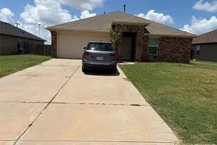 137 Rafe Ct, Kyle, TX 78640 - Photo 1